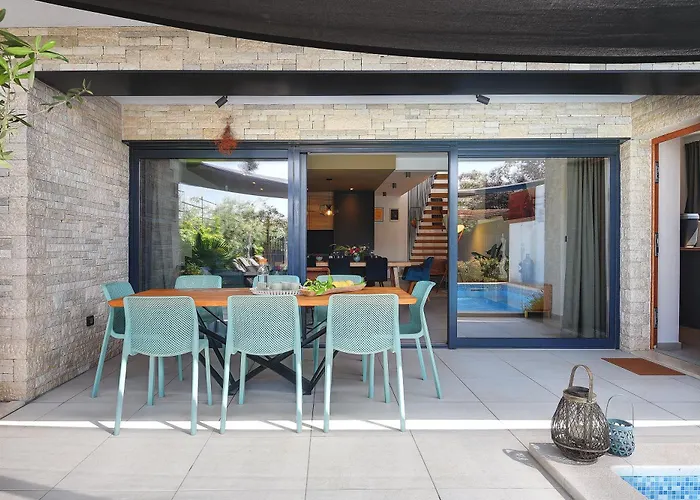 Monte Grosso Βίλα Πούλα